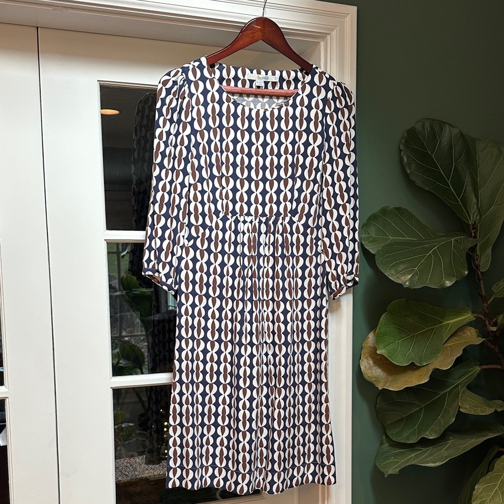 Elegant Geometric Print Dress